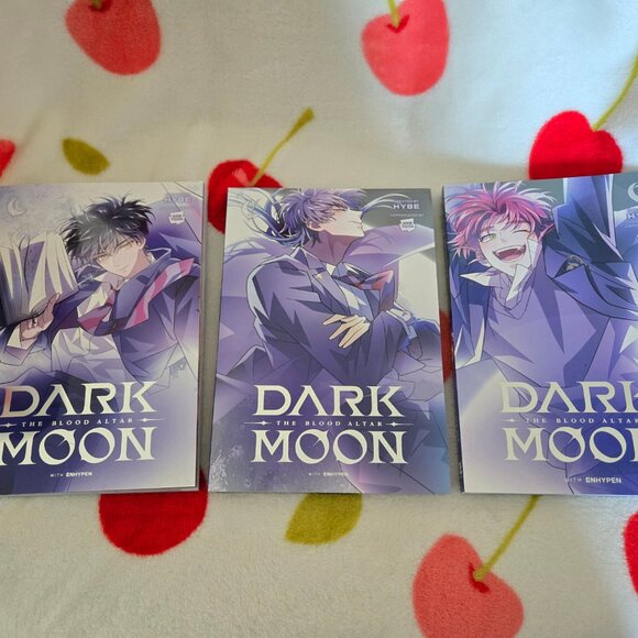 Dark Moon: The Blood Altar - Volumes 1-3 - Picture 2 of 4